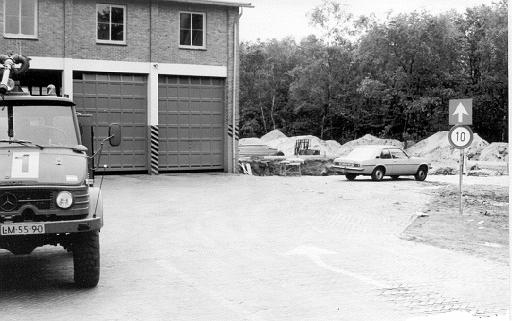 1977-08 start kazerne-aanbouw.jpg
